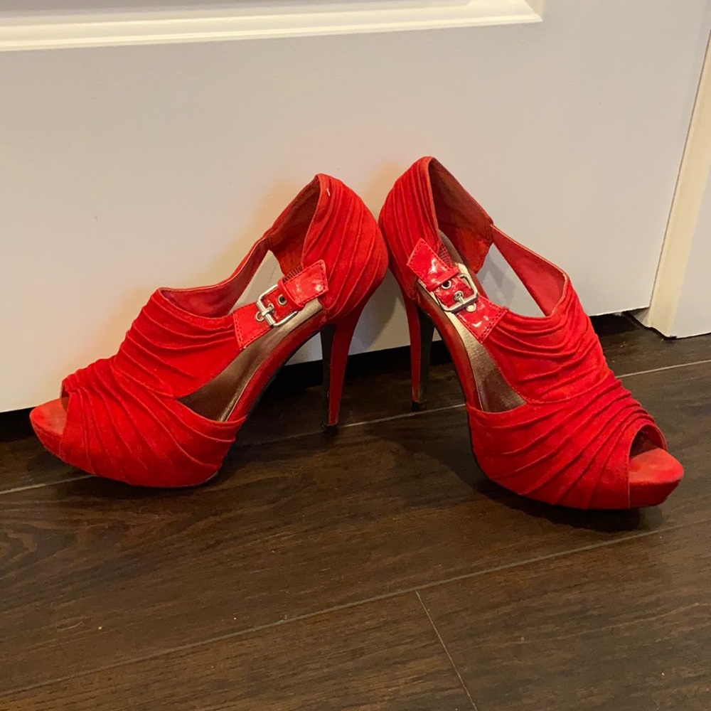 Red ruched heels with buckle